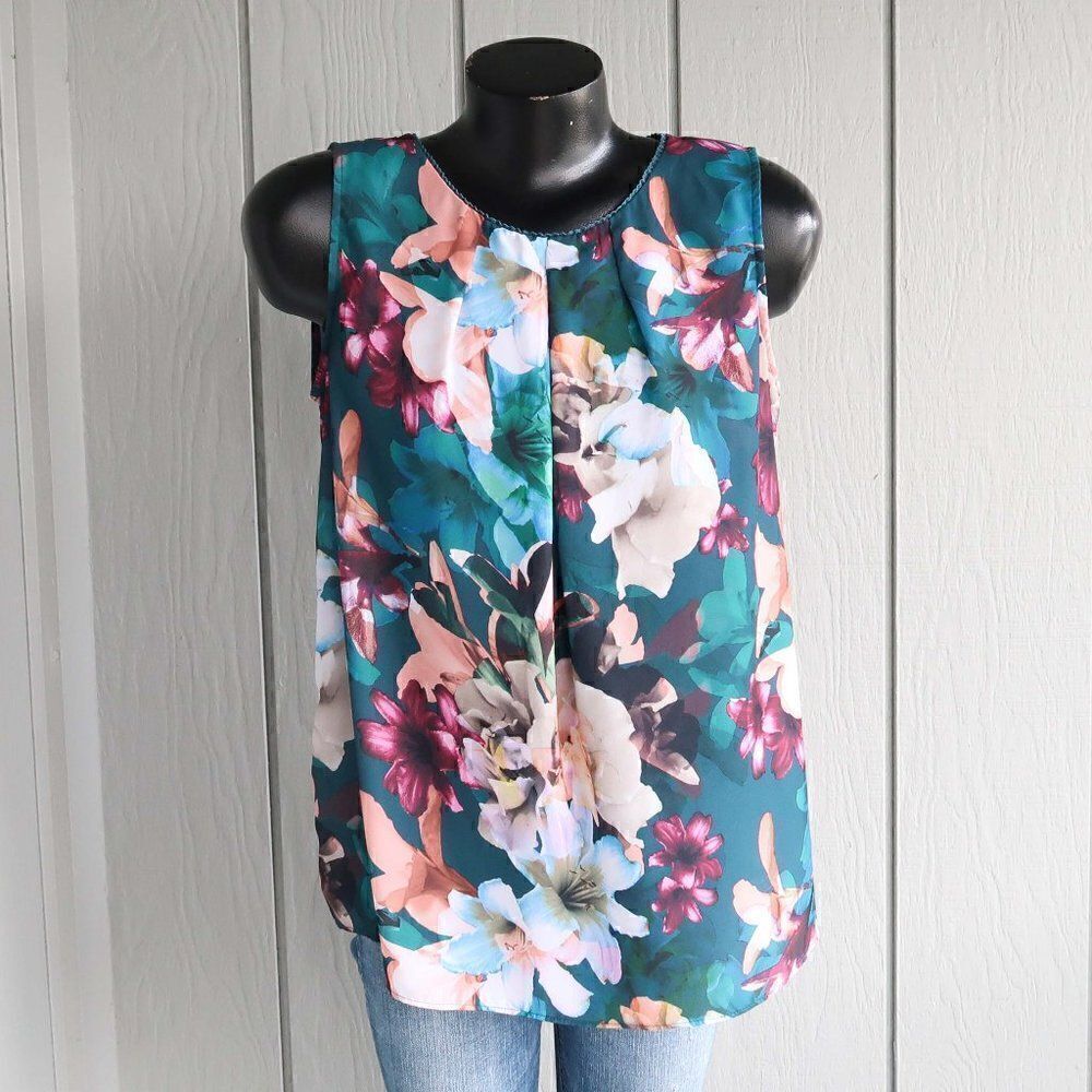 ELLE Sleeveless Floral Top 